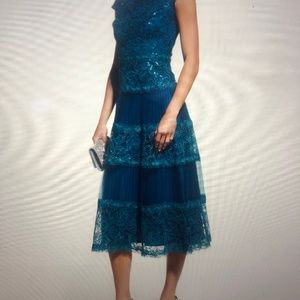 Tadashi Shoji Bateau Neck Midi Dress, size 4, Atlantic Blue